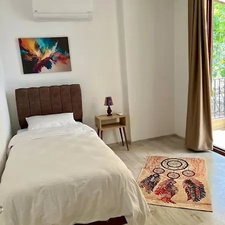 아파트 Guel Homes: Denize Yakin Merkezi Modern Ev